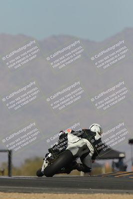 media/Mar-22-2025-CVMA (Sat) [[462c0ffedb]]/Race 13-Amateur Supersport Middleweight/